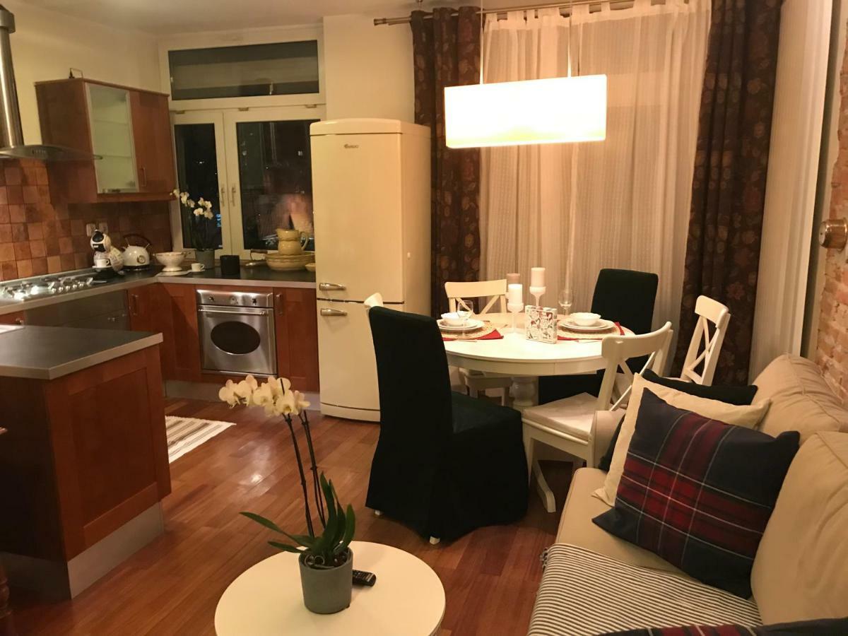 Apartamento Stare Miasto Dluga 8 Varsovia Exterior foto