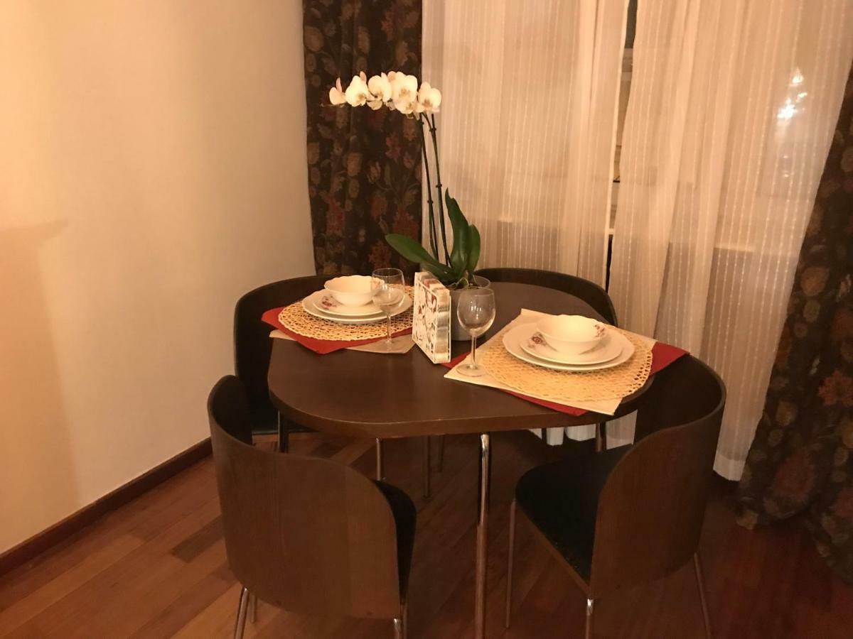 Apartamento Stare Miasto Dluga 8 Varsovia Exterior foto