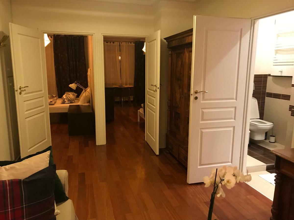 Apartamento Stare Miasto Dluga 8 Varsovia Exterior foto