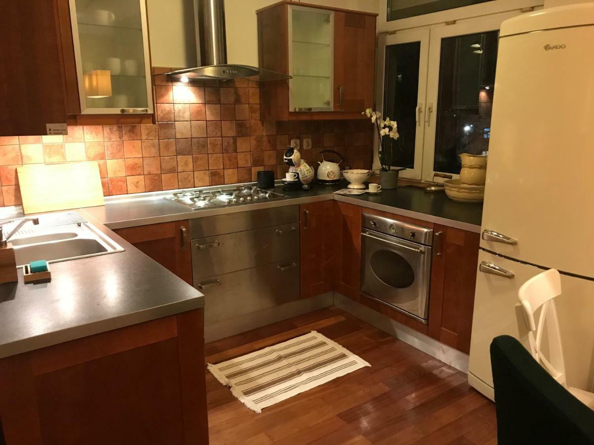 Apartamento Stare Miasto Dluga 8 Varsovia Exterior foto